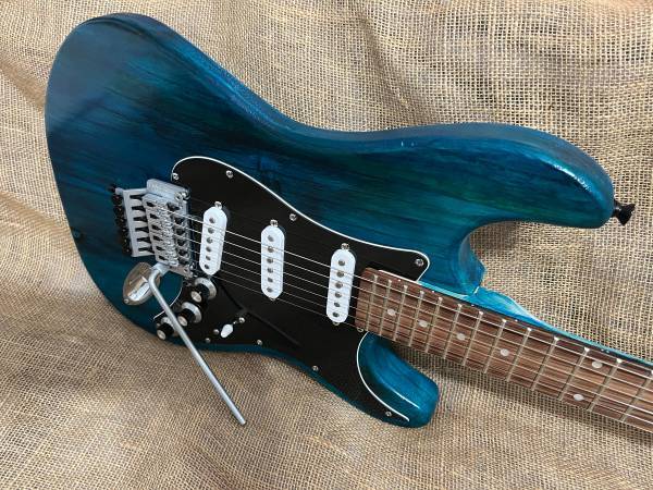 Jacobs Guitars Strat Style Electric Guitar/Made in in the USA Aged Body 3