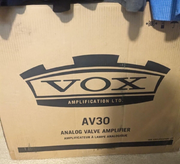 Vox AV30 - 30-watt 1x10" Analog Valve Modeling Amplifier