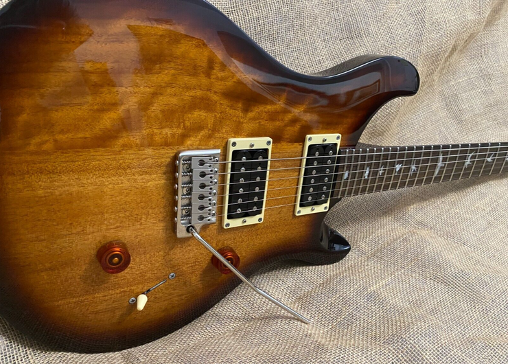 PRS SE Custom 24 Electric Guitar/ One Owner/.      SOLD